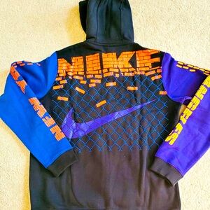 RARE NIKE Knicks vs Lakers Hoodie Sz. M Great Condition